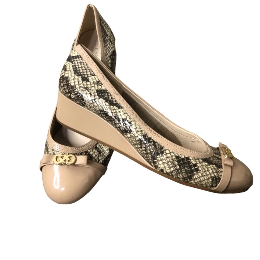 Cole Haan Nude & Snake Print Round Toed Wedges Sz 10B